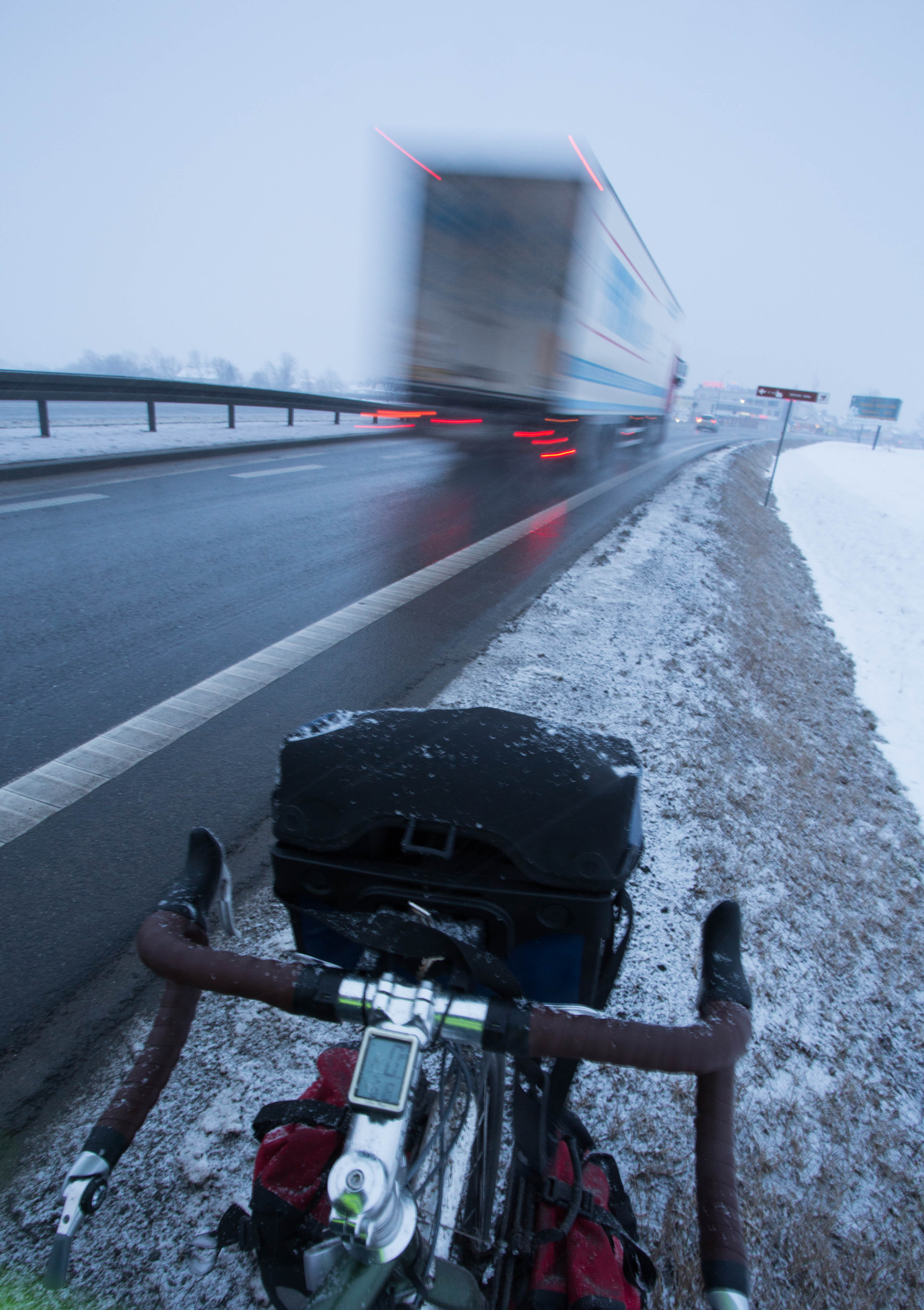 A snapshot of the icy conditions and heavy traffic I faced during my winter days in Poland