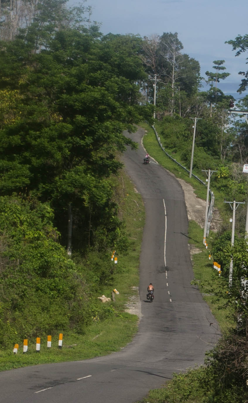 The Indonesians like their roads STEEP