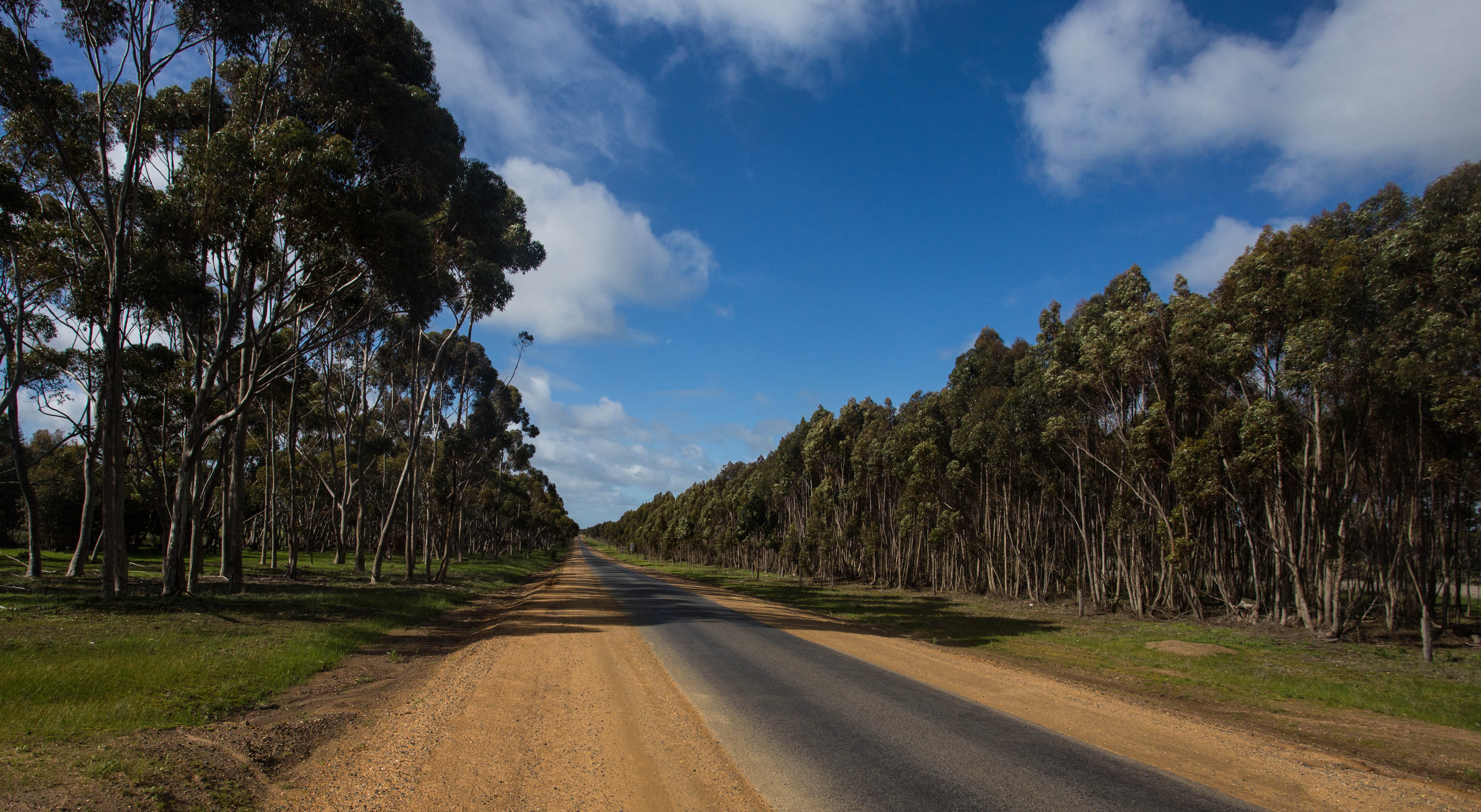 Arriving into the heavily-populated city of Melbourne after a 42-day dash across Australia