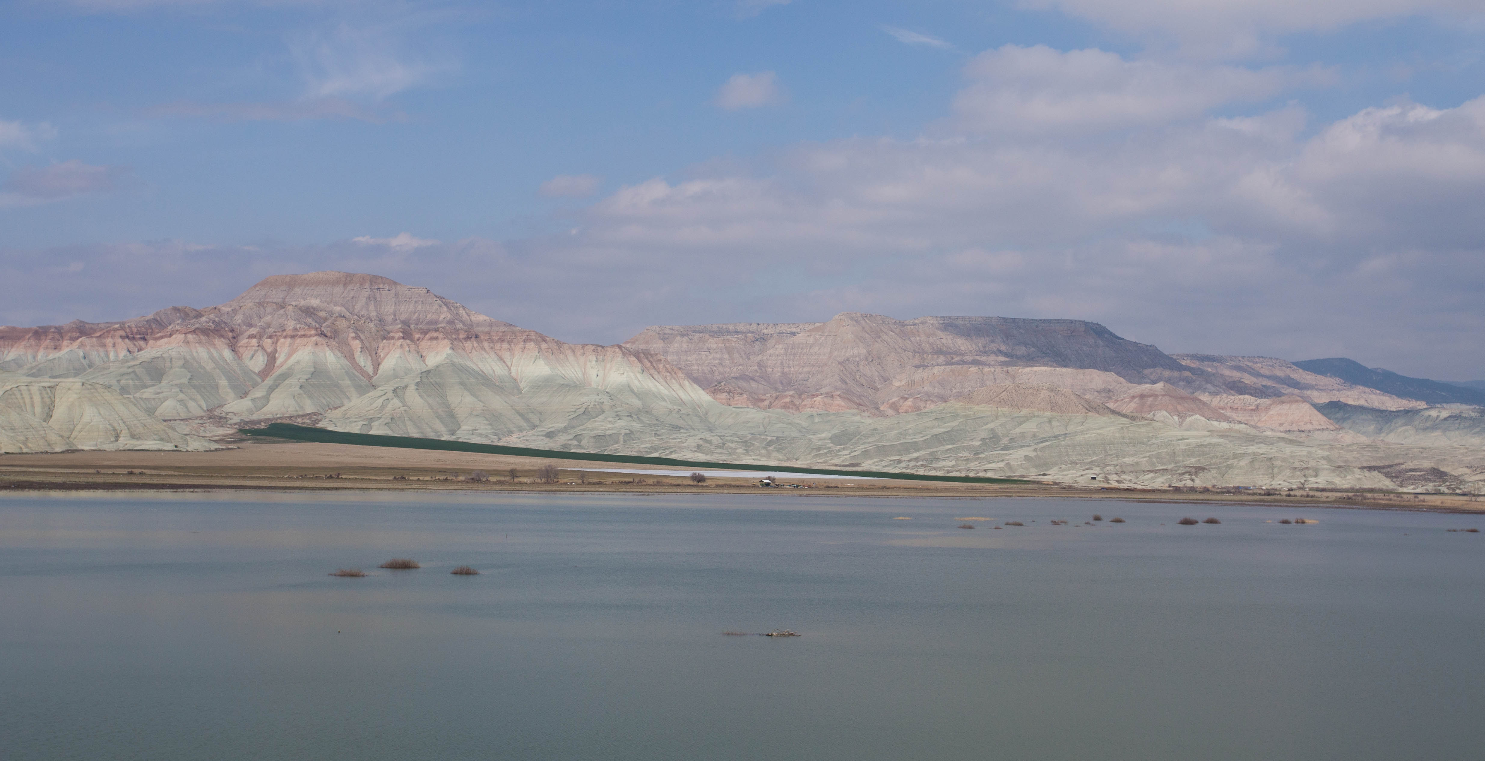 The Martian scenery continuing between Nallihan and Istanbul