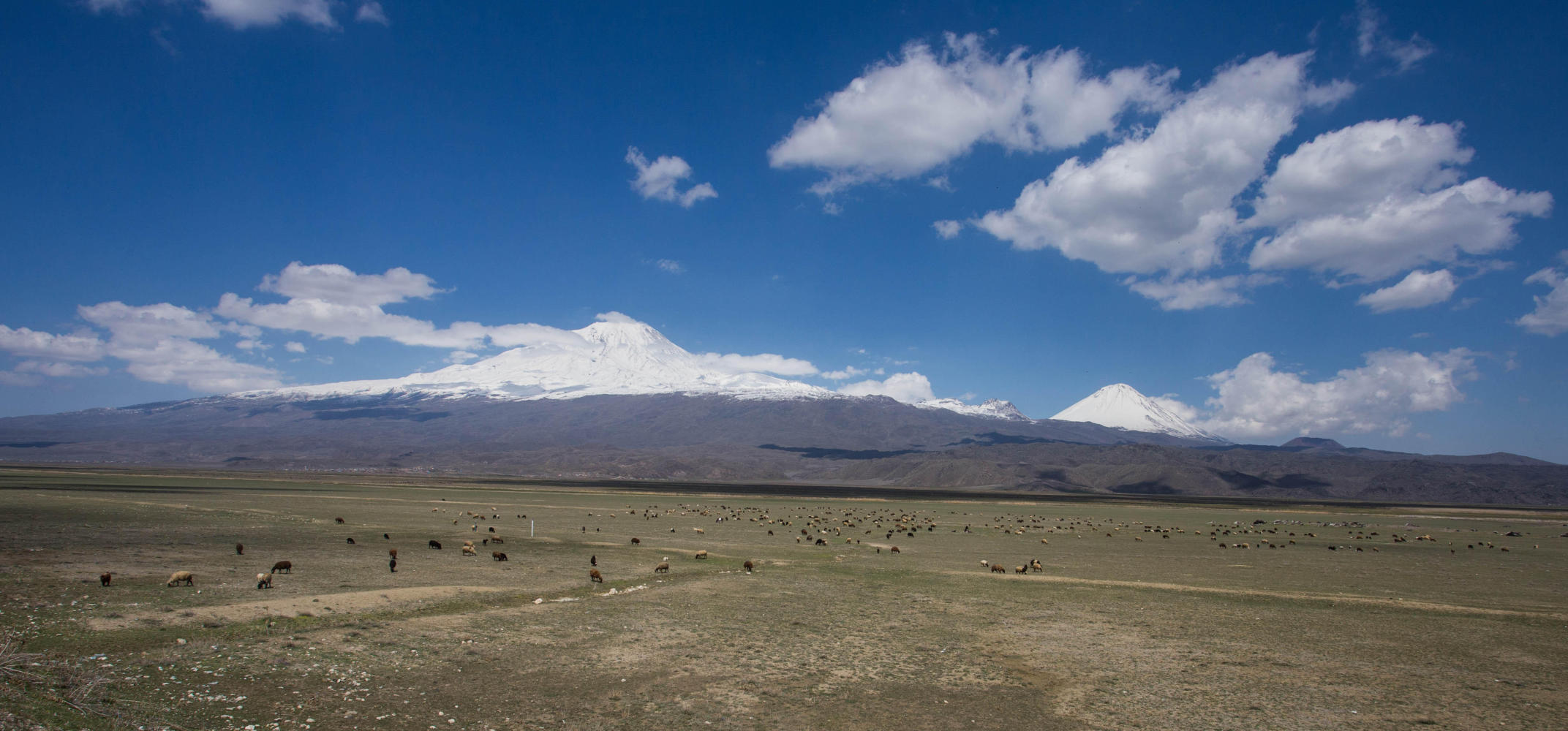 Leaving the twin peaks of Mount Ararat behind as I cross into Iran