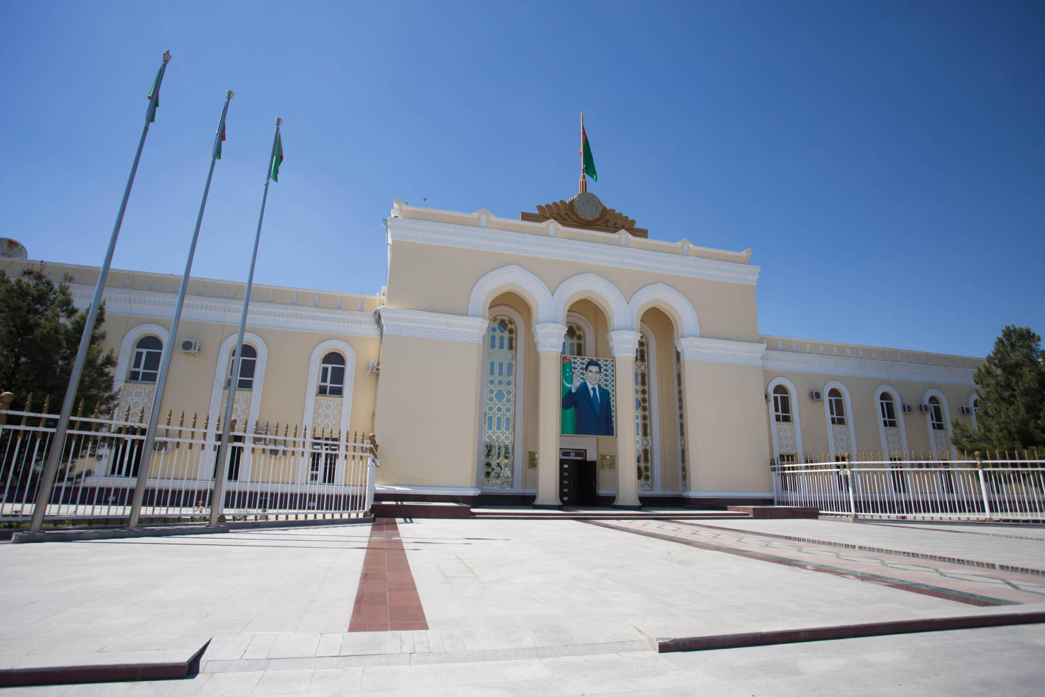 Portraits of the current president, Gurbanguly Berdimuhamedow, were a common sight all over Turkmenistan