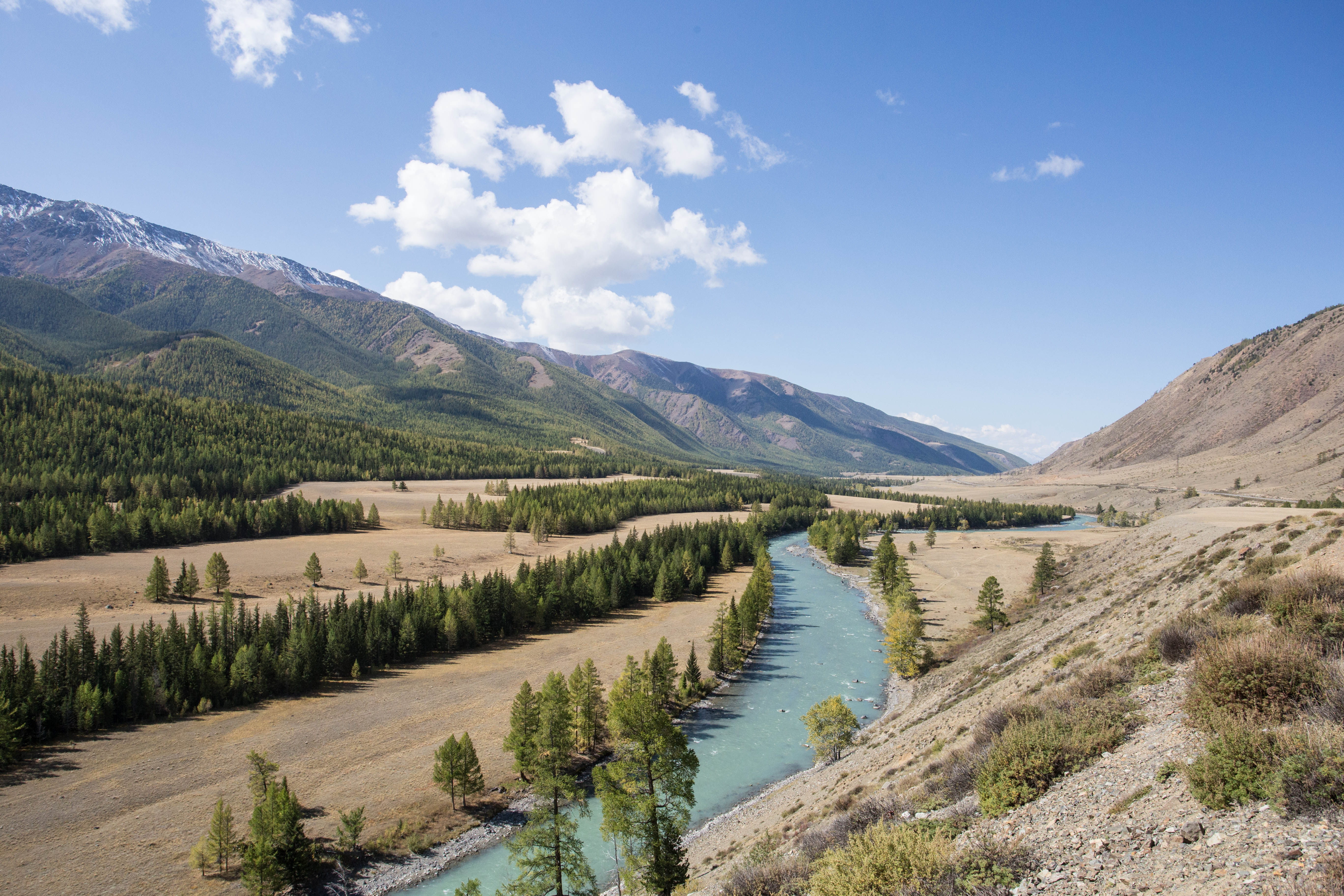 A parting shot of the wonderful Altai landscape as I close in on the last Russian village of Kosh-Agach